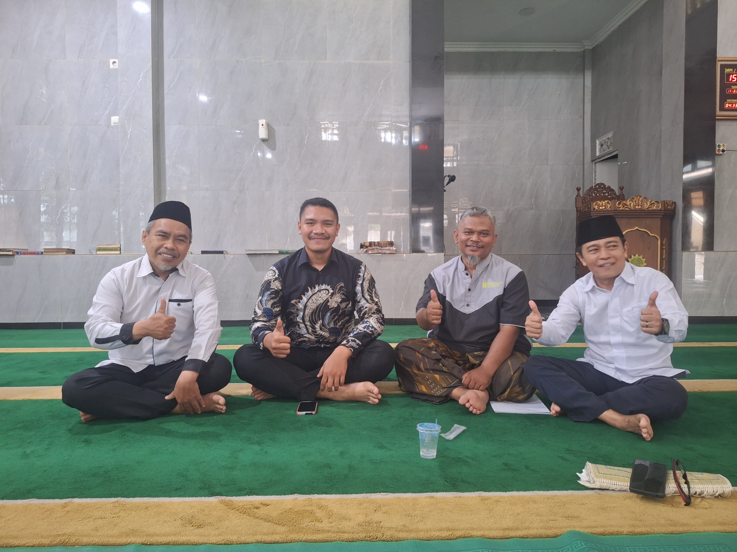 Audiensi Komunitas Peternak Ayam Petelur Sukamakmur
